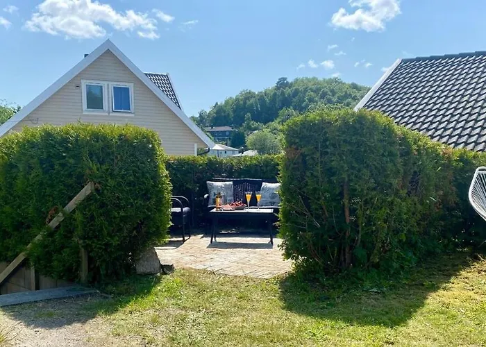 Apartment Mandal דירה *